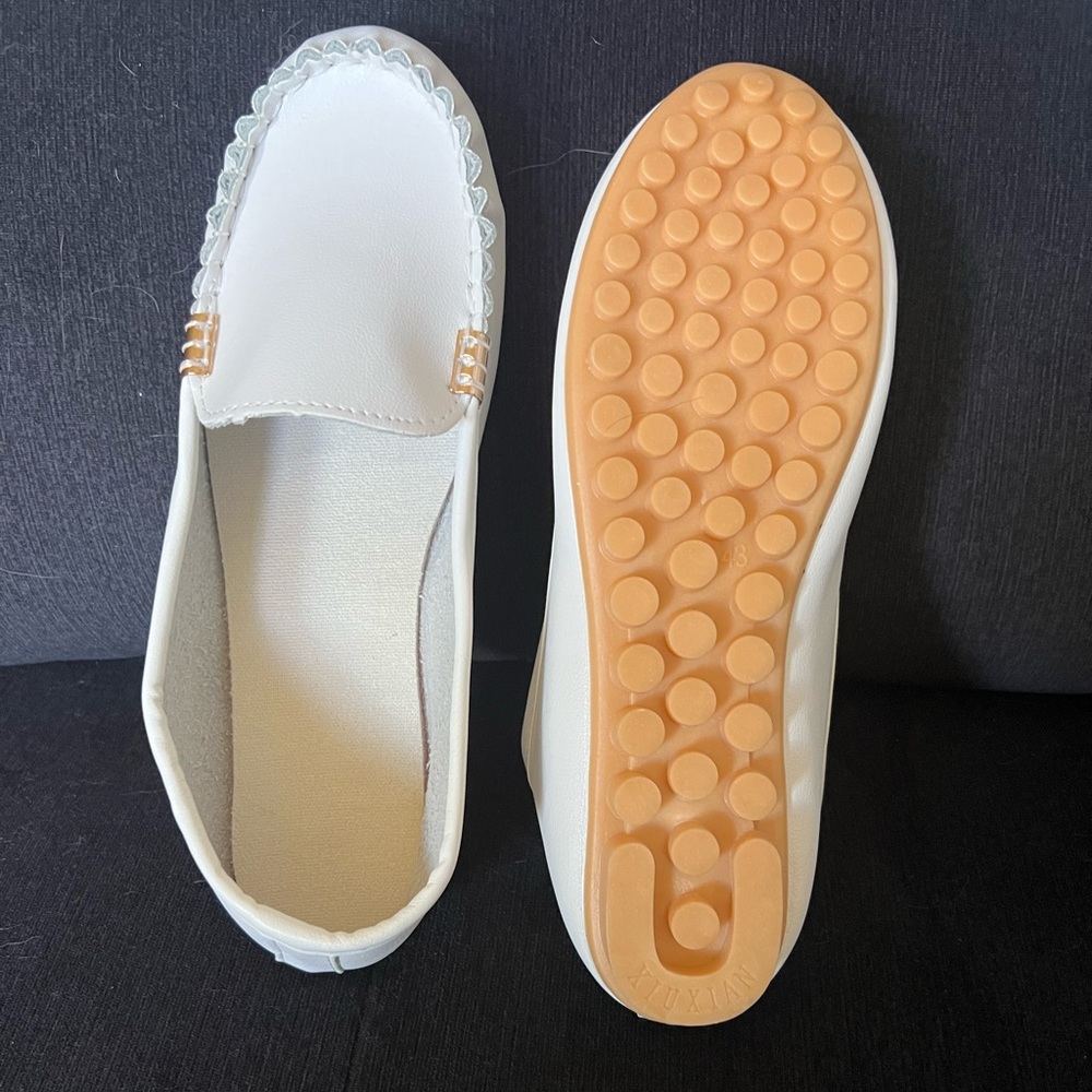 White Ruched Loafer 9.5